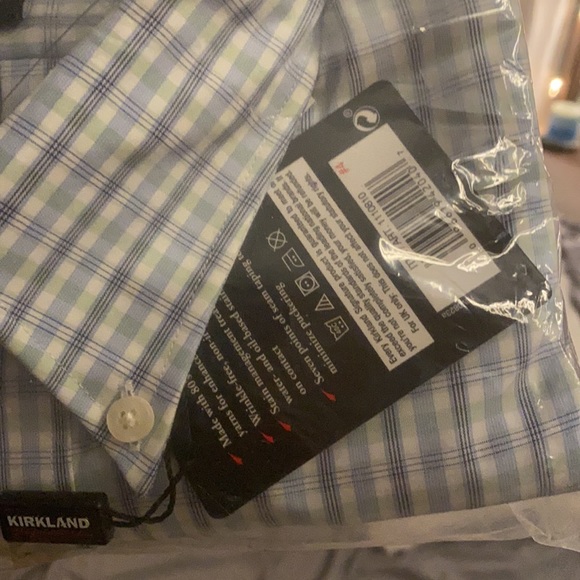 Kirklands signature button down shirt L - Picture 3 of 3
